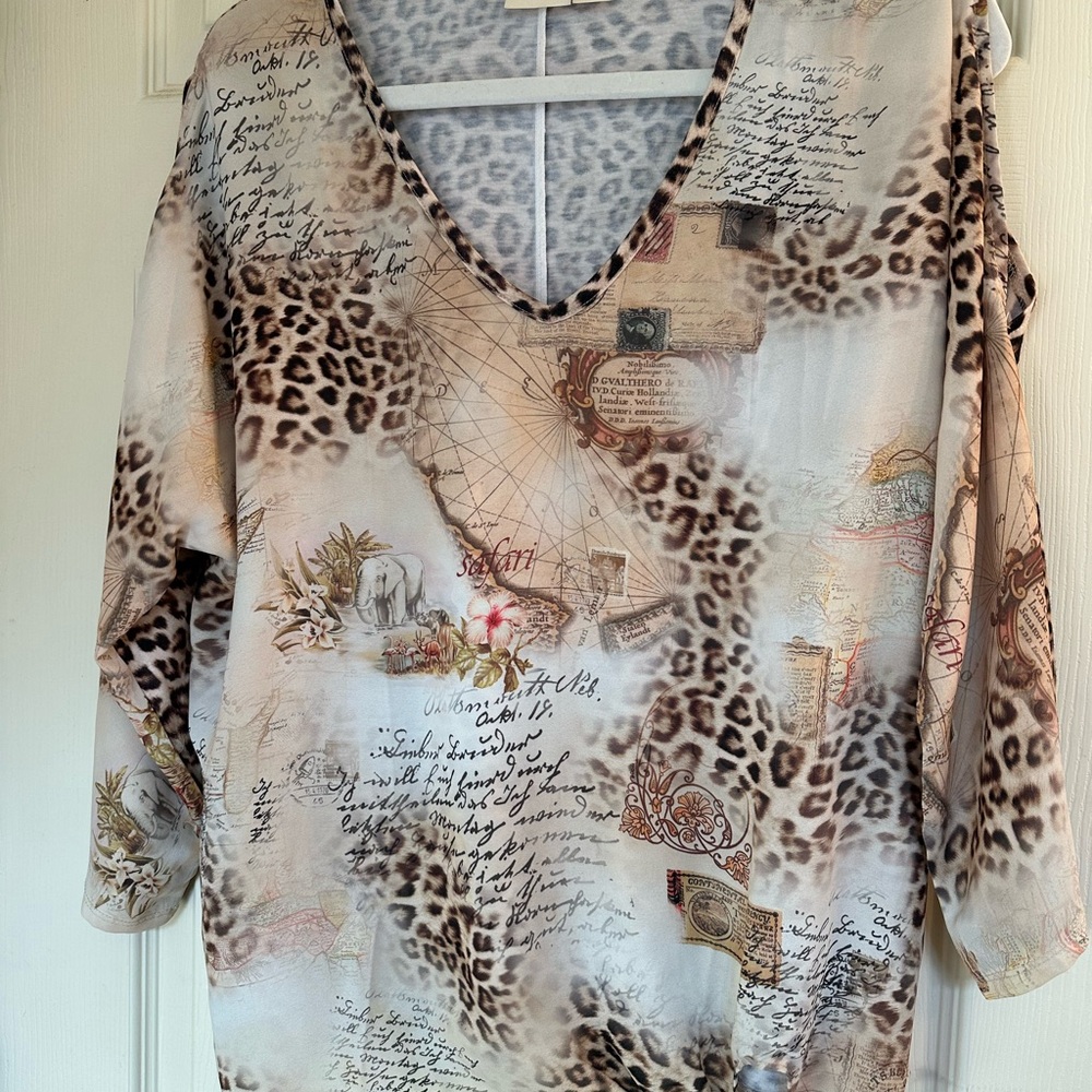 Chico’s printed top